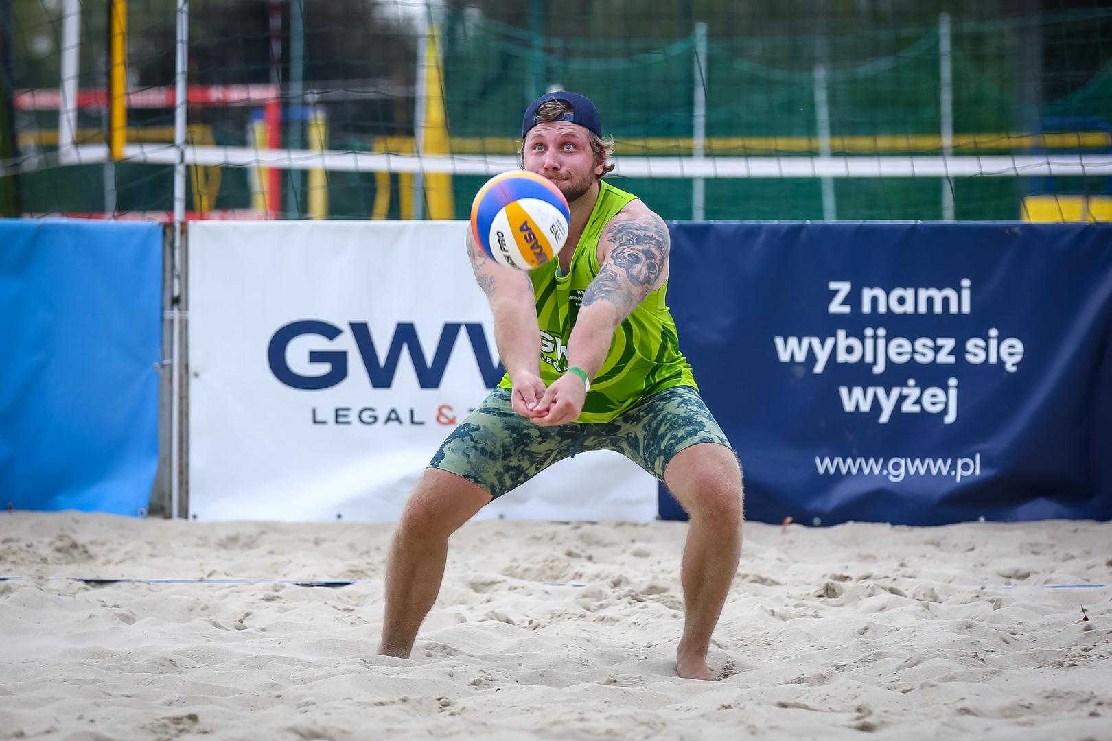 Integracja i&nbsp;turniej firmowy na&nbsp;zakończenie sezonu letniego w&nbsp;GWW